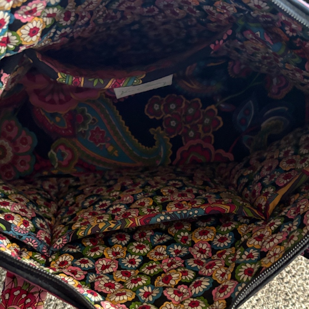Vera Bradley Floral Quilted Tote and Pouch - Picture 5 of 8